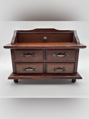 Vintage Laurel Toyo Wooden Jewelry Box 9" x 5"
